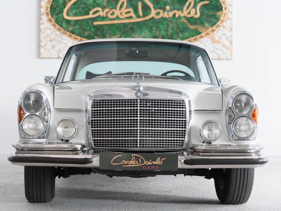 Bild 17/39 von Mercedes-Benz 280 SE 3,5 (1970)