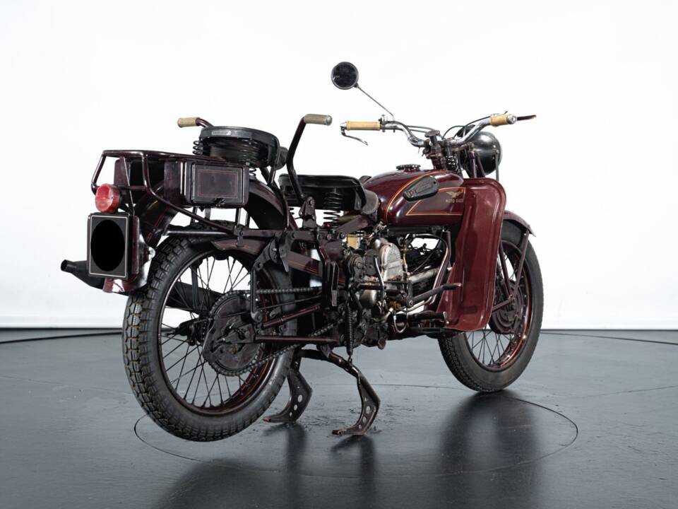 Bild 5/9 von Moto Guzzi DUMMY (1950)