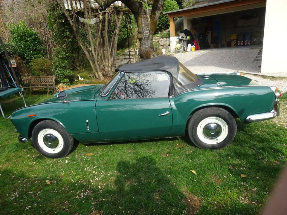 Image 35/49 of Triumph Spitfire Mk II (1965)