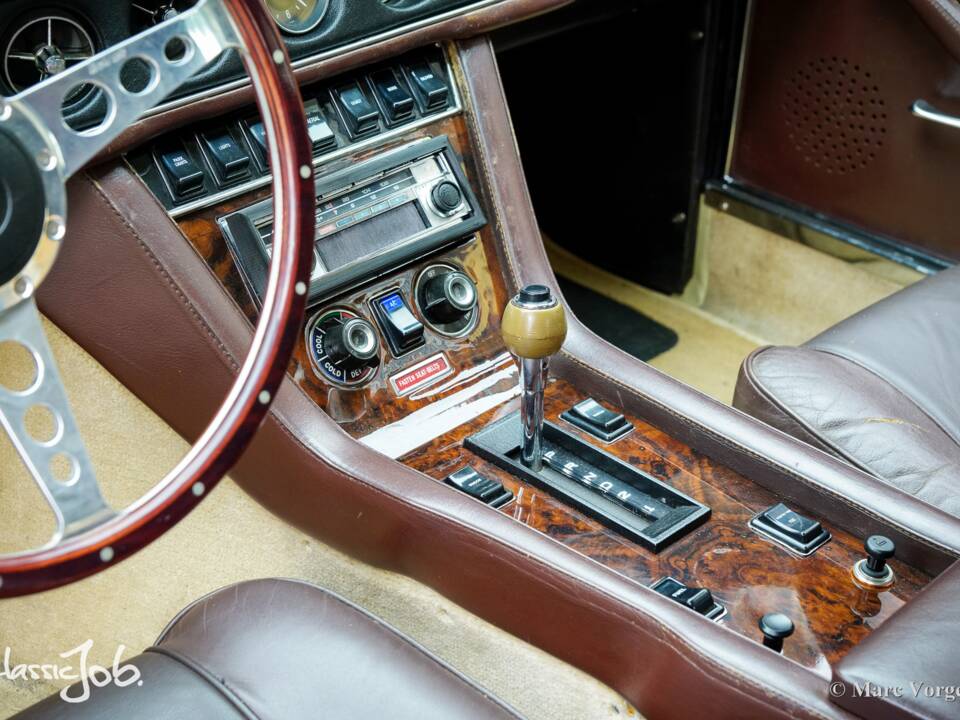 Bild 10/52 von Jensen Interceptor  MK III (1972)