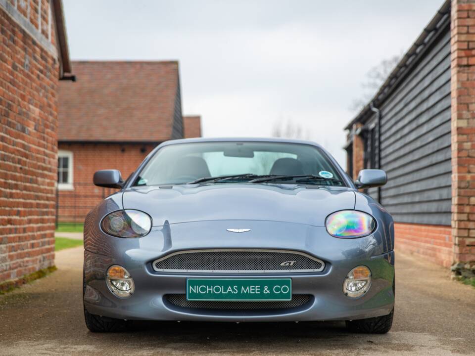 Image 10/74 of Aston Martin DB 7 GT (2004)