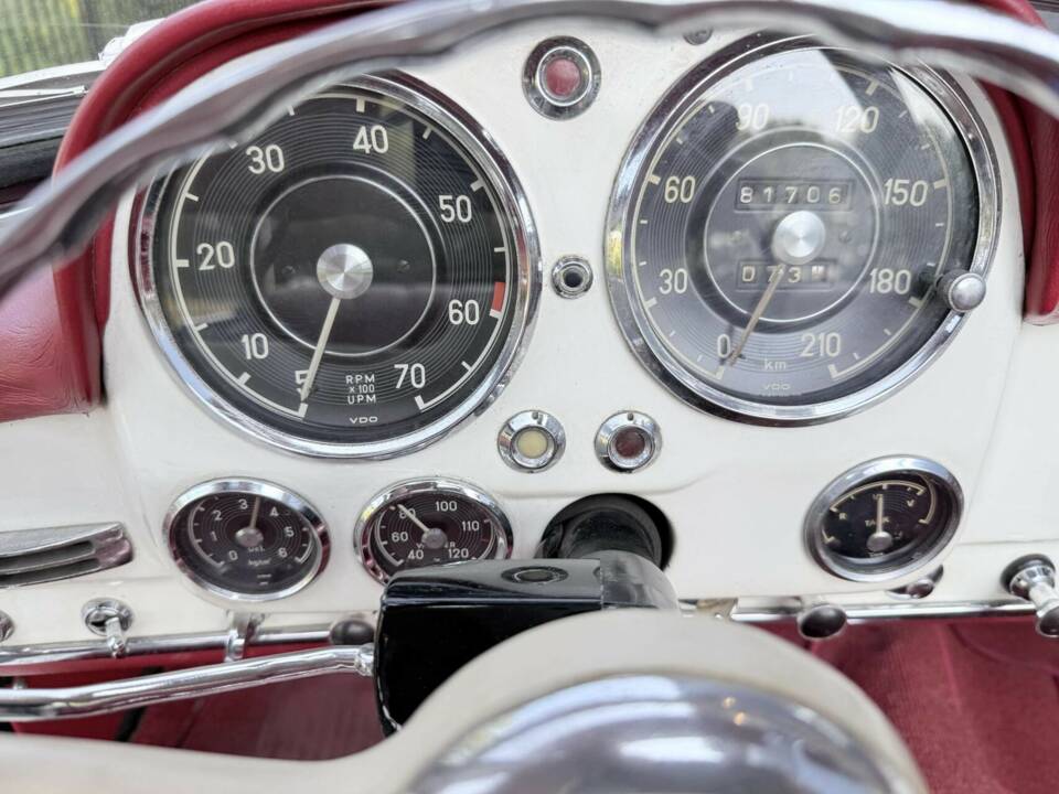 Imagen 47/50 de Mercedes-Benz 190 SL (1959)