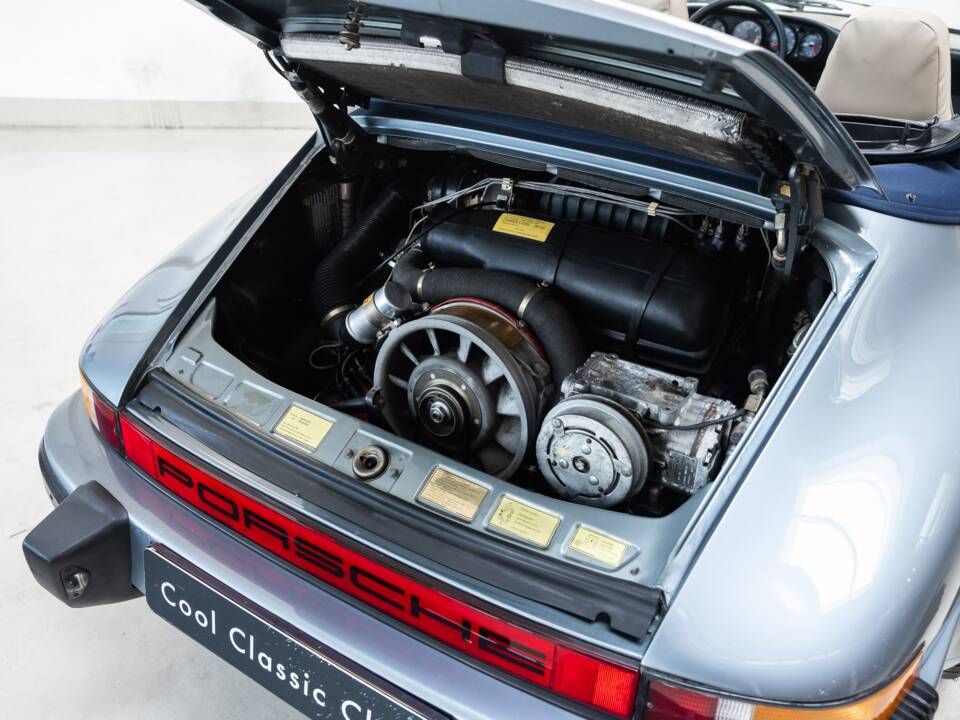 Imagen 29/32 de Porsche 911 SC 3.0 (1983)