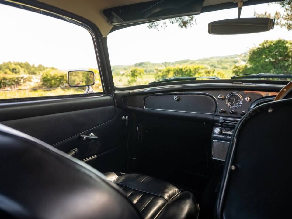 Afbeelding 55/76 van Aston Martin DB 4 (1961)