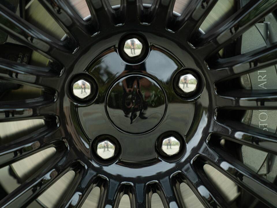 Bild 19/50 von Aston Martin Rapide (2010)