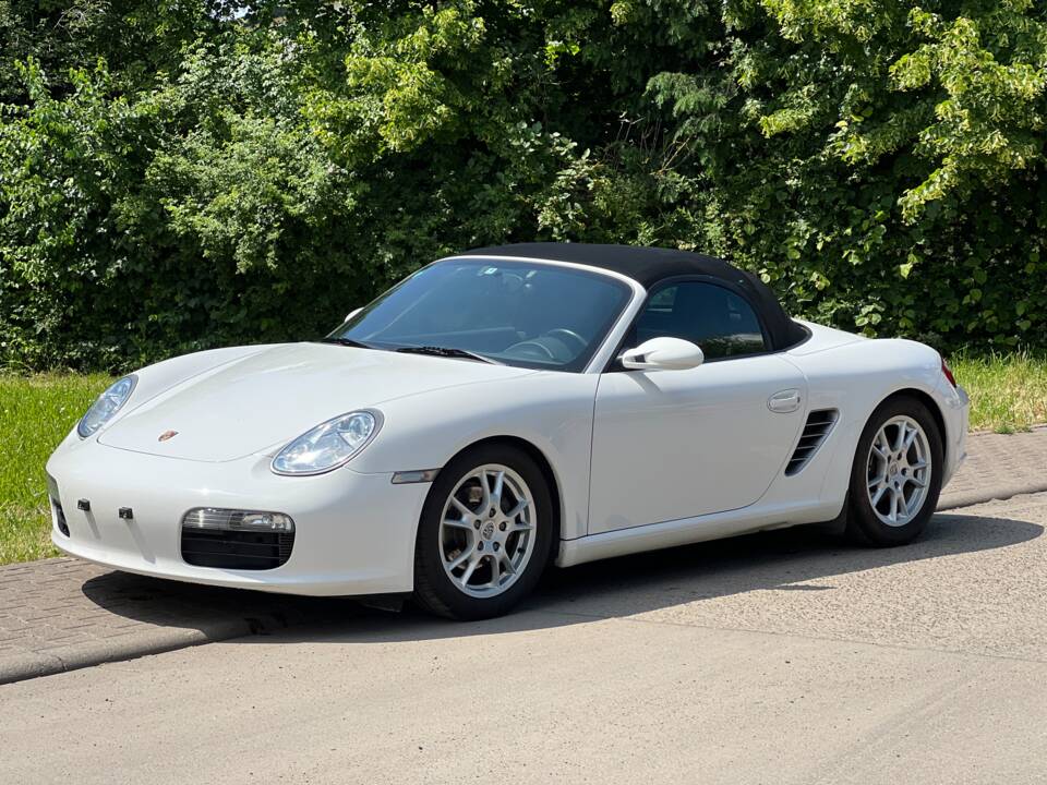 Image 18/19 of Porsche Boxster (2005)