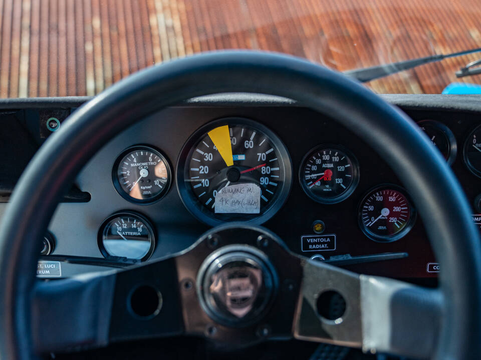 Image 36/46 of Lancia Stratos HF Stradale (1975)