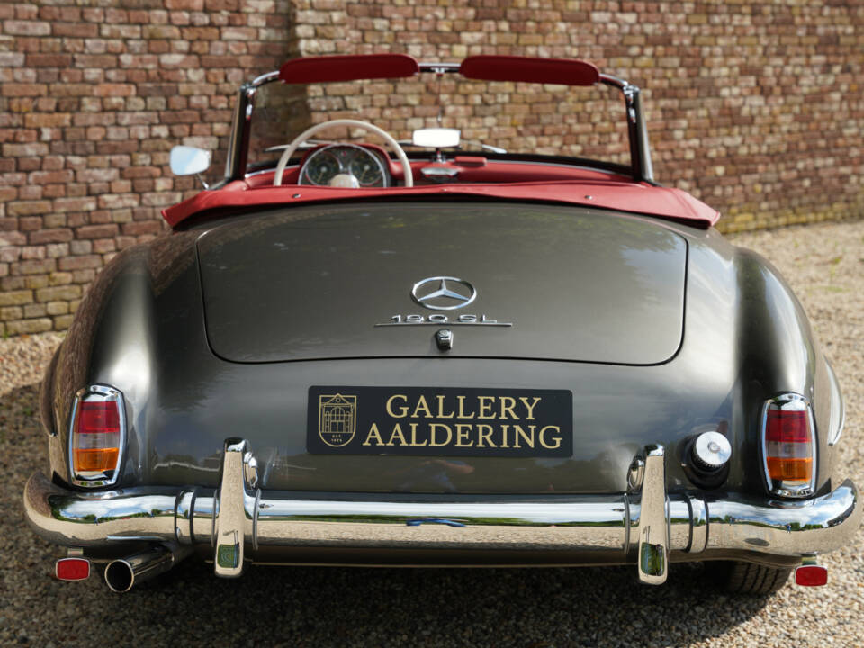 Bild 41/50 von Mercedes-Benz 190 SL (1960)
