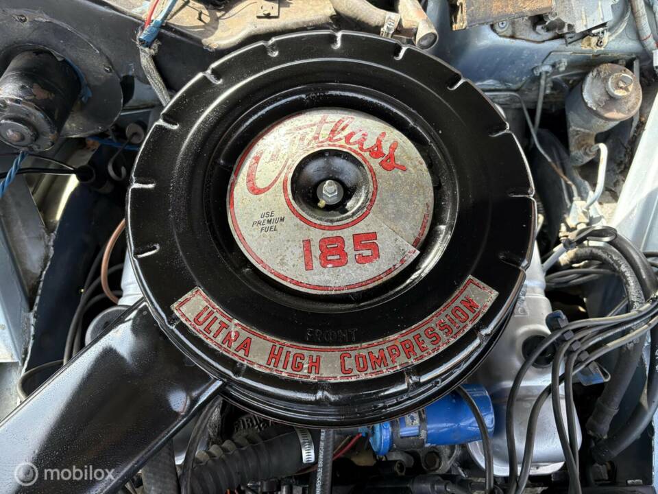 Image 35/49 of Oldsmobile F-85 Jetfire (1962)