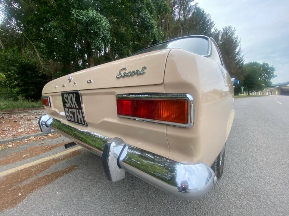Afbeelding 25/98 van Ford Escort 940 DeLuxe (1970)