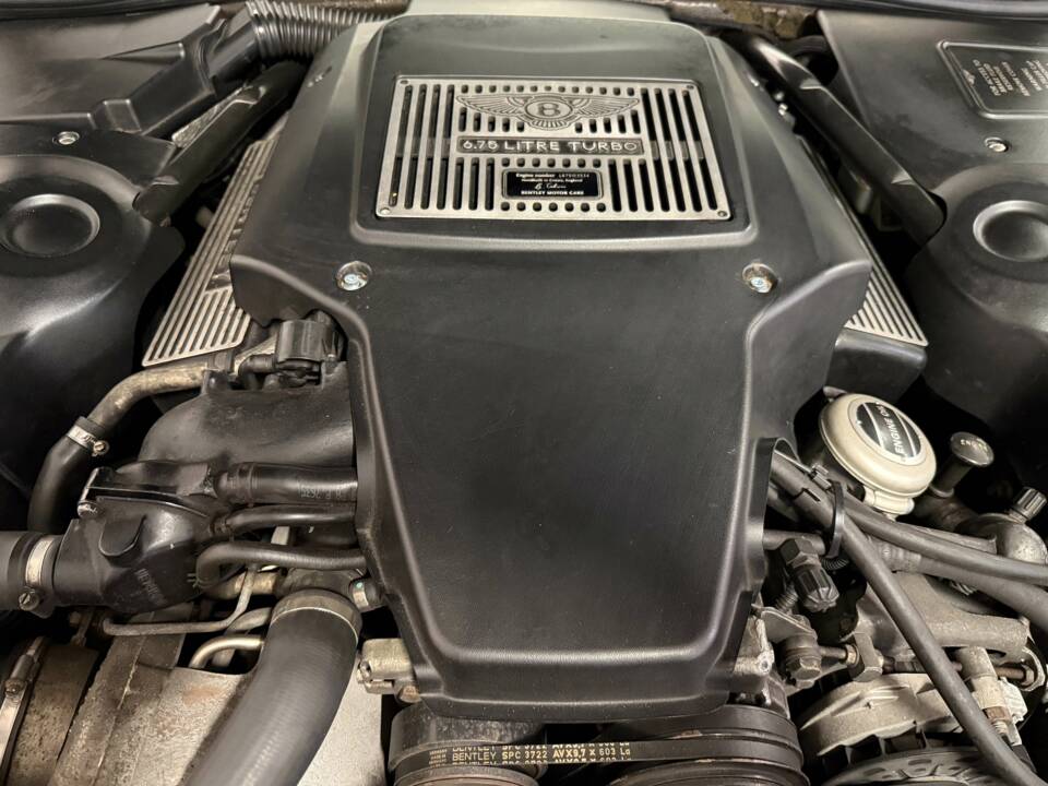 Image 19/21 of Bentley Arnage T (2003)