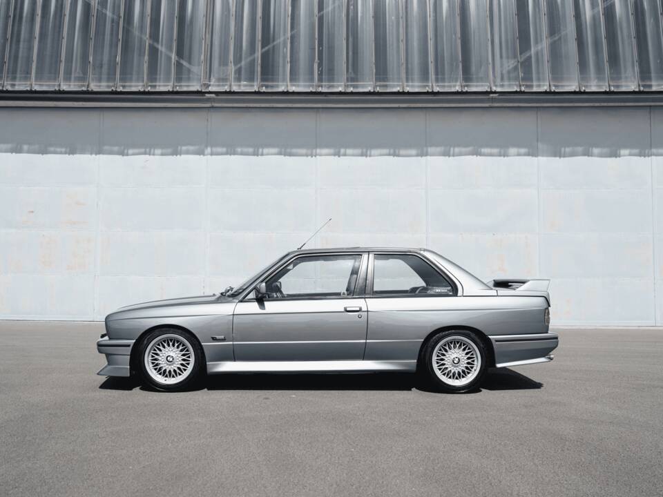 Imagen 13/58 de BMW M3 Evolution II (1988)