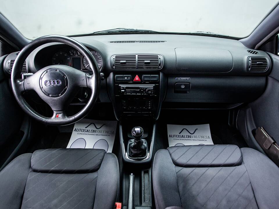 Afbeelding 10/28 van Audi S3 (1999)