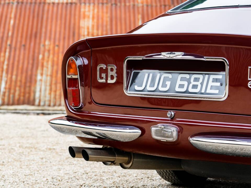Bild 19/39 von Aston Martin DB 6 (1967)