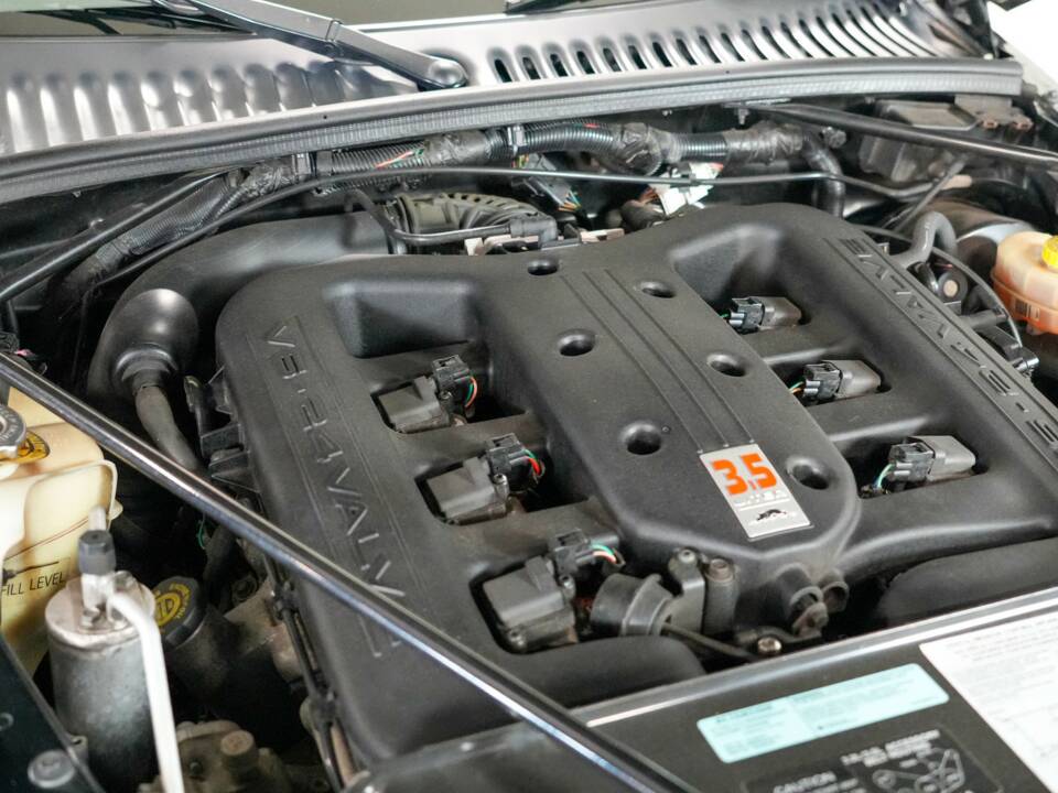 Image 33/47 of Plymouth Prowler (2000)