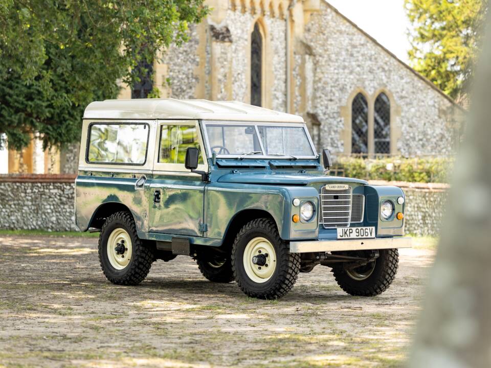 Bild 14/50 von Land Rover 88 (1980)