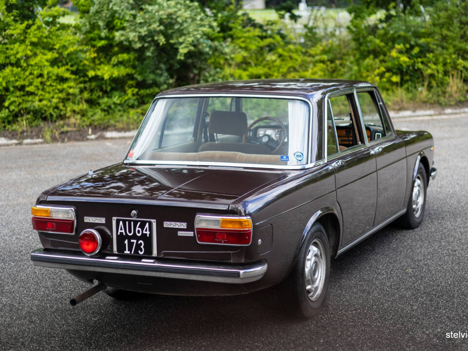 Imagen 18/51 de Lancia 2000 Iniezione (1973)