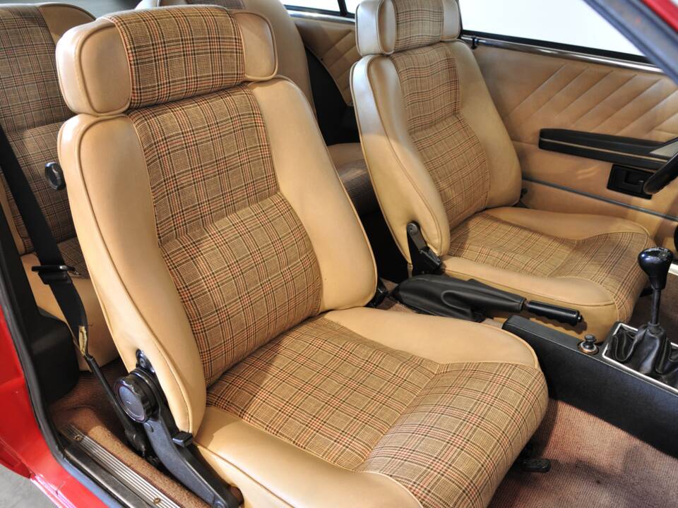 Bild 29/29 von Alfa Romeo Alfetta GT 1.6 (1978)