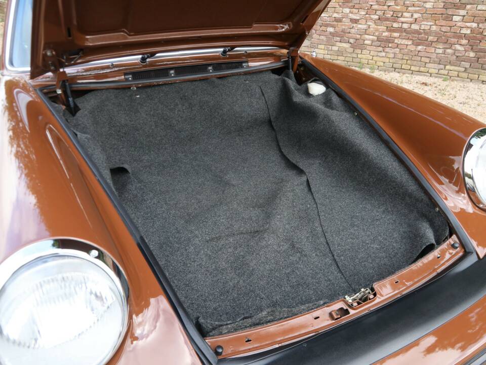 Imagen 44/50 de Porsche 911 2.7 S (1975)