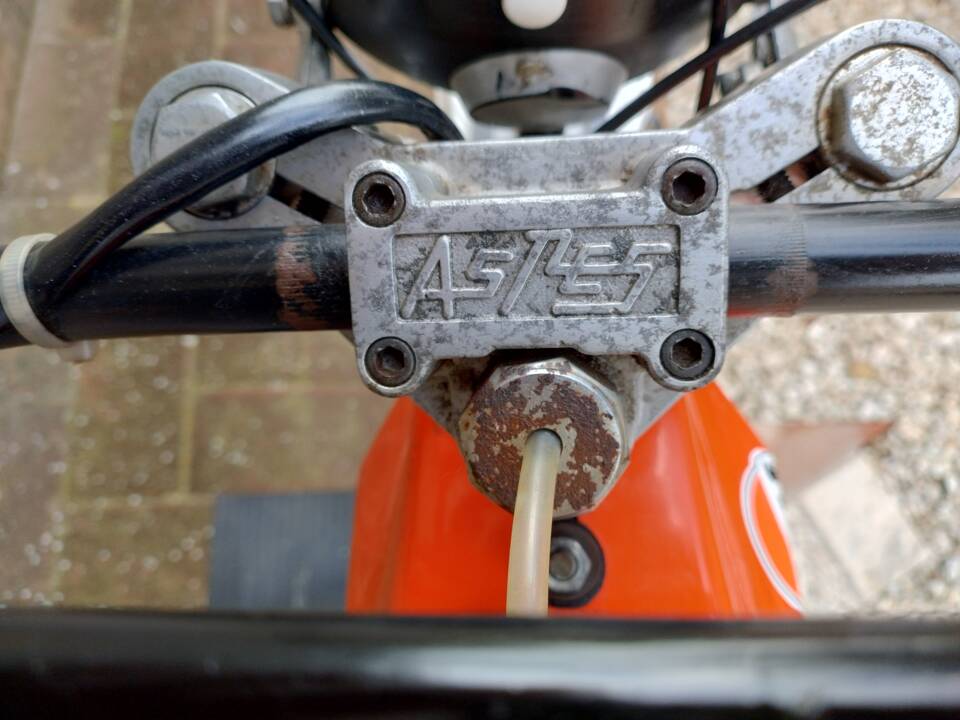 Immagine 19/35 di Aspes DUMMY (1976)