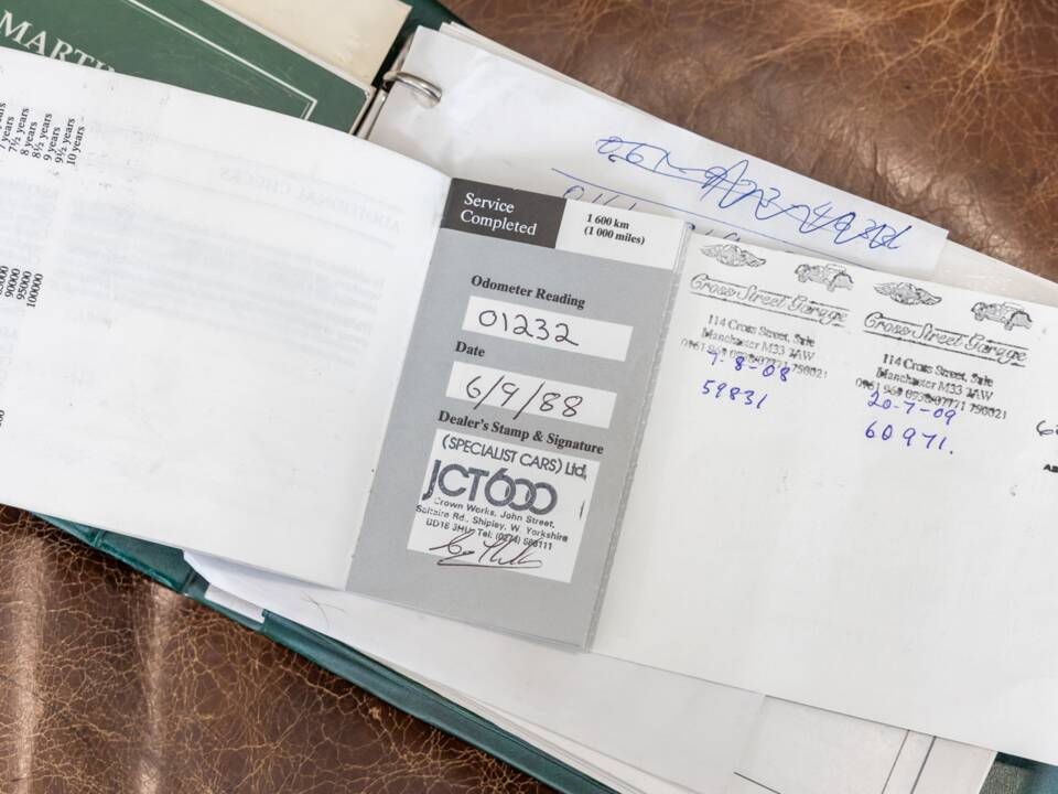 Bild 52/70 von Aston Martin V8 EFi (1988)