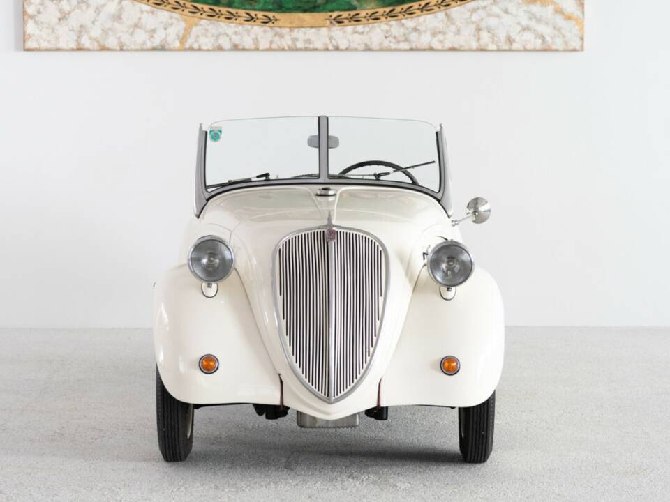 Image 16/36 of NSU-Fiat 500 A Topolino Weinsberg (1940)