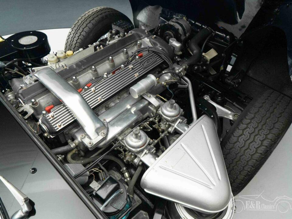 Bild 3/19 von Jaguar E-Type 4.2 (1967)