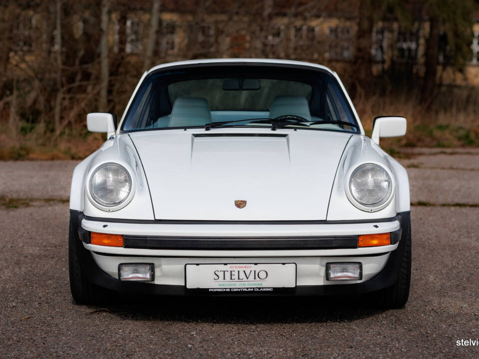 Image 16/46 of Porsche 911 Turbo 3.3 (1980)