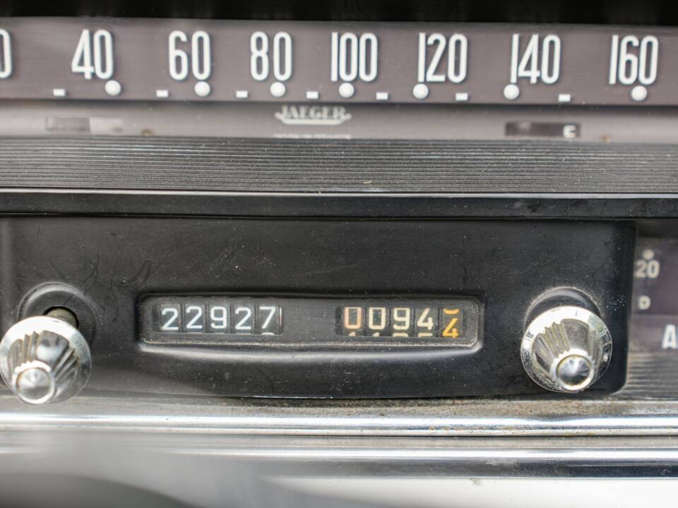 Imagen 12/36 de Peugeot 404 Injection (1967)