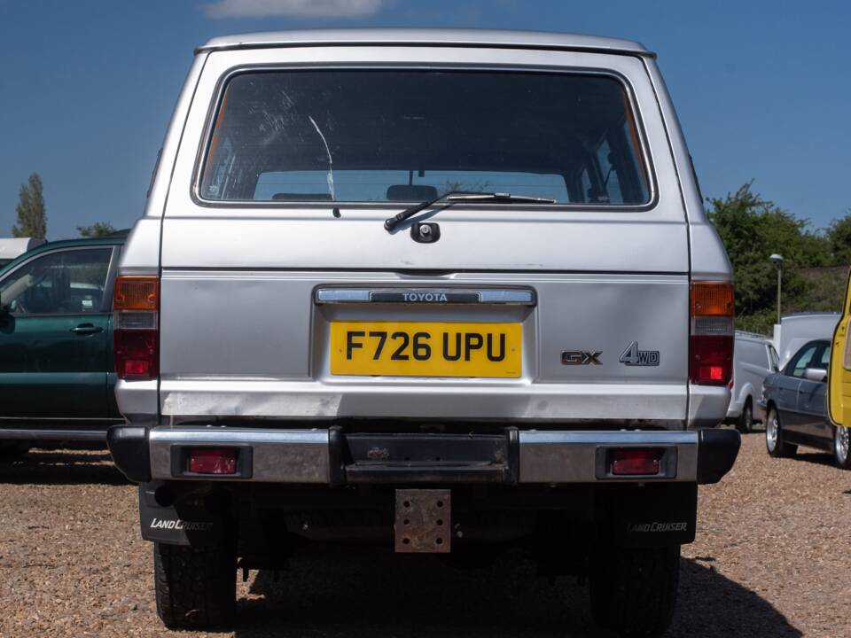 Image 5/46 of Toyota Land Cruiser FJ 62 (1988)
