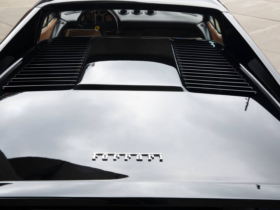 Image 4/38 of Ferrari 308 GTB (1977)