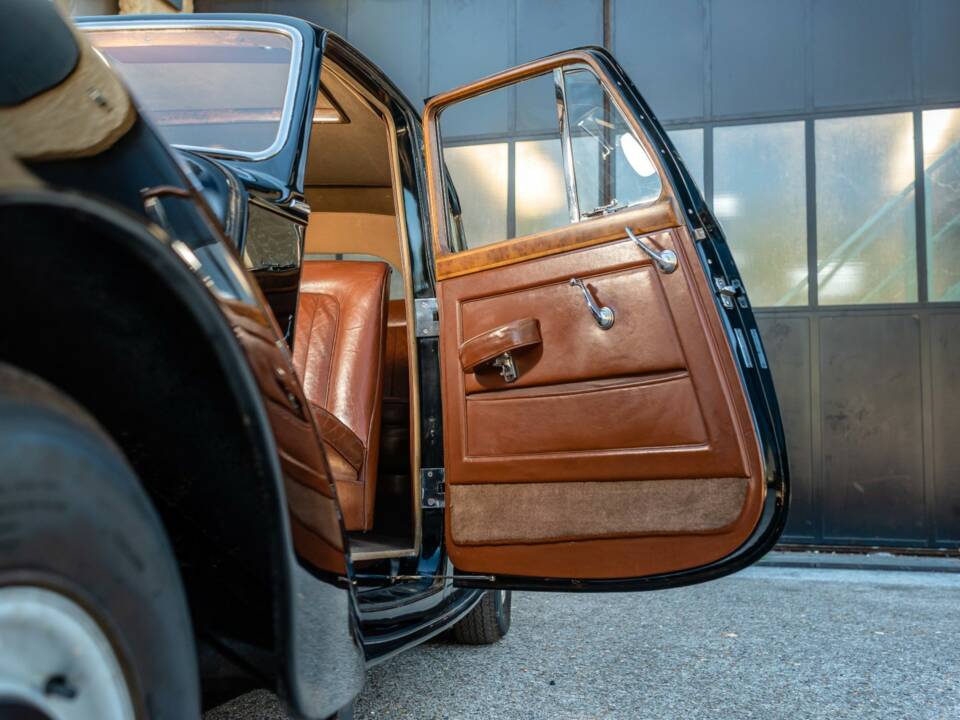 Obraz 14/20 pojazdu Bentley Mark VI (1950)