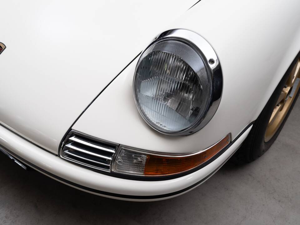 Image 7/26 of Porsche 911 2.2 S (1971)