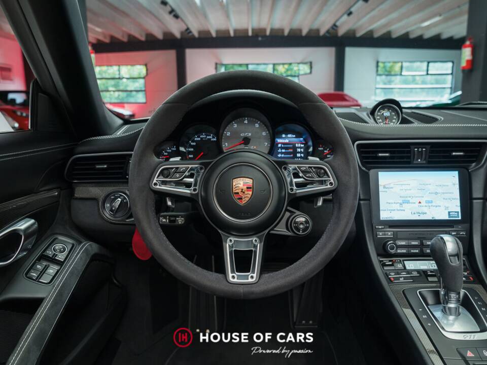 Bild 16/25 von Porsche 911 Carrera GTS (2017)