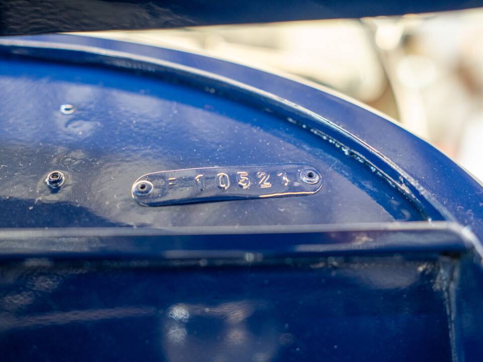 Immagine 22/62 di Jaguar XK 140 OTS (1954)
