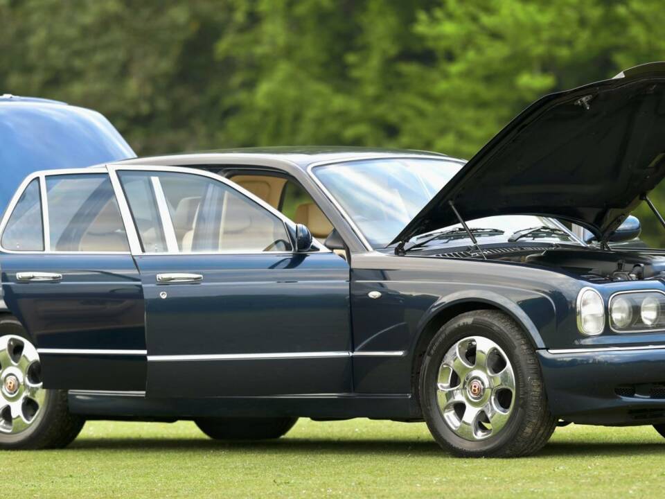 Imagen 18/50 de Bentley Arnage Green Label (1999)