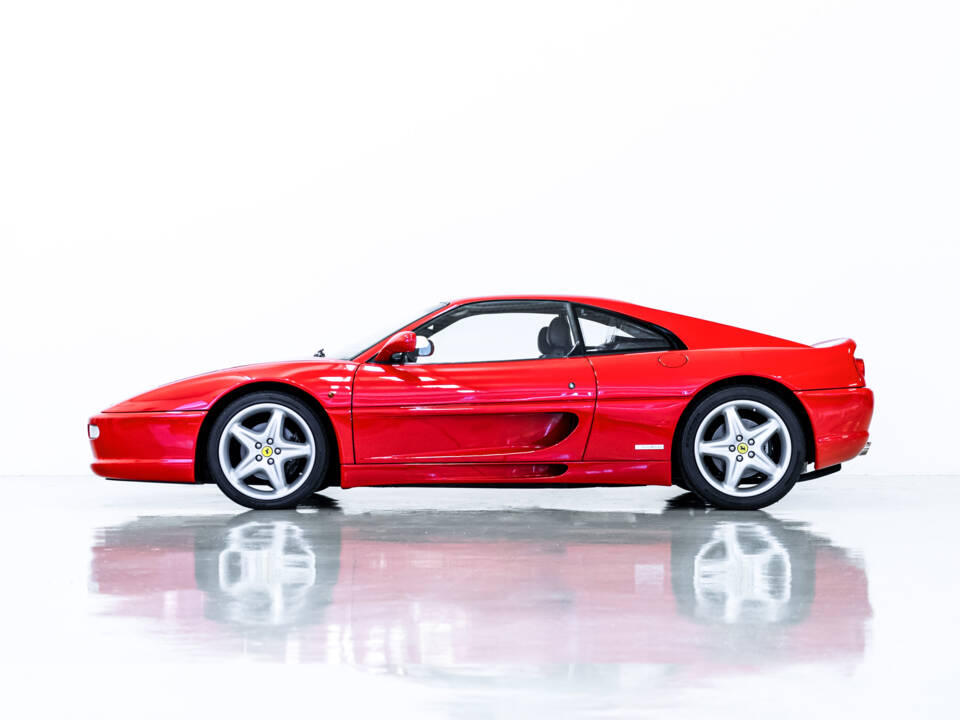 Image 2/55 of Ferrari F 355 Berlinetta (1994)