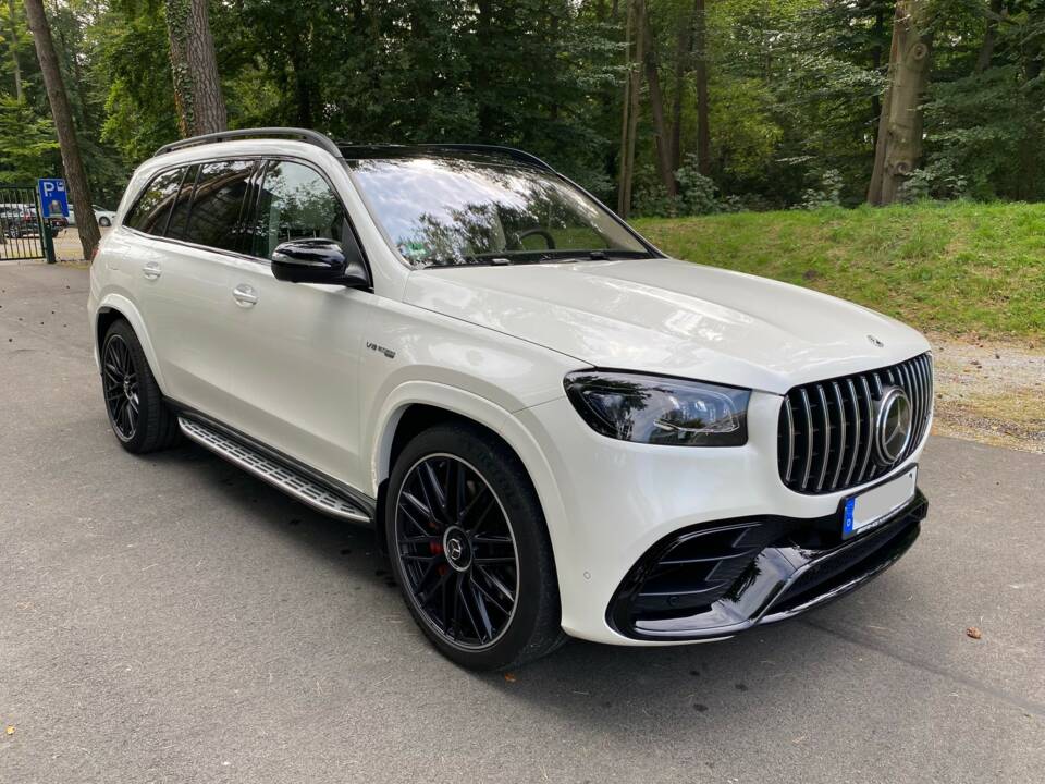 Immagine 7/32 di Mercedes-AMG GLS 63 4MATIC+ (2023)