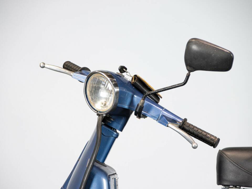 Bild 29/30 von Piaggio Vespa 125 Primavera ET3 (1977)