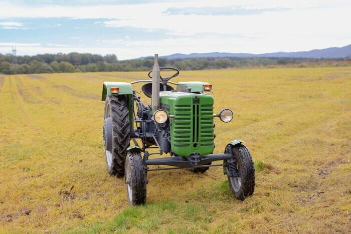 Afbeelding 6/7 van IHC McCormick-Deering Farmall D-320 (1959)