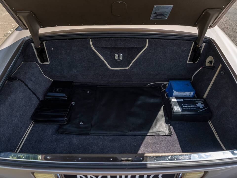 Bild 24/26 von Bentley Continental (1992)