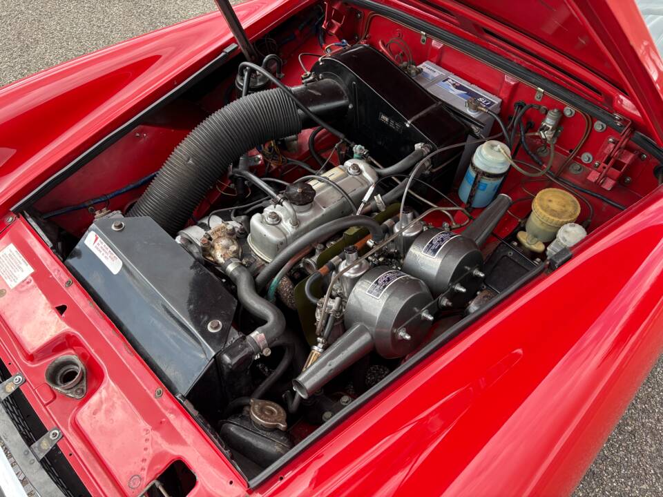 Image 13/21 of MG Midget GAN5 (1974)