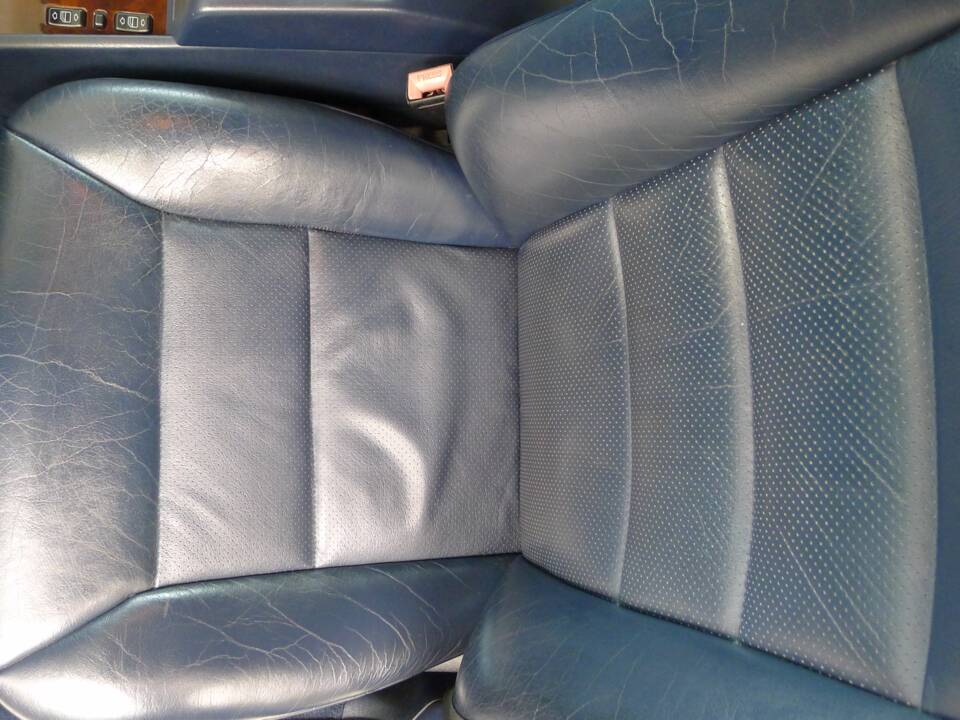 Afbeelding 12/40 van Mercedes-Benz E 420 (1993)