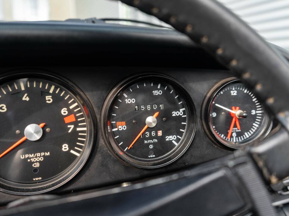 Image 20/30 of Porsche 911 2.2 T (1971)