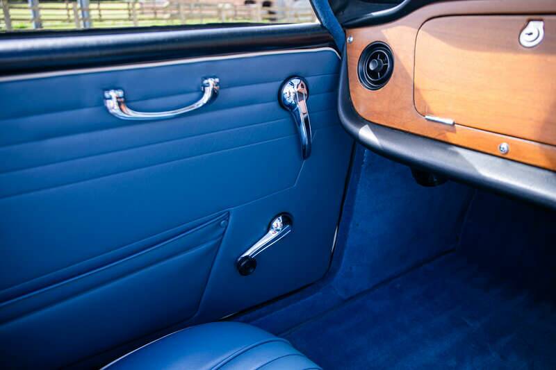 Image 20/31 of Triumph TR 5 PI (1968)