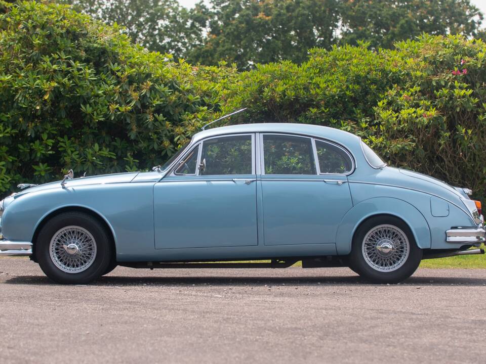 Immagine 2/50 di Jaguar Mk II 3.4 (1962)