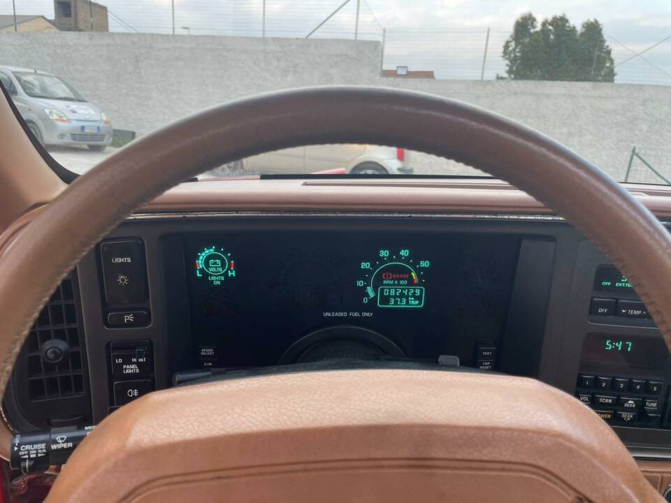 Bild 12/16 von Buick Reatta (1990)