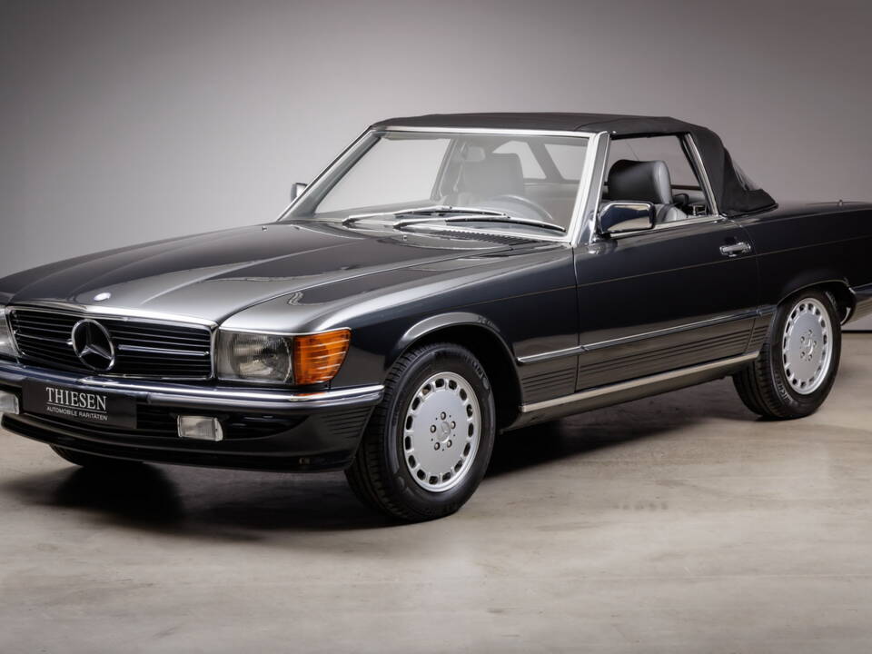 Image 2/30 of Mercedes-Benz 300 SL (1986)