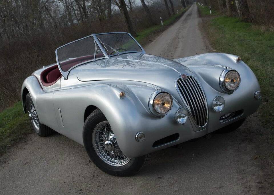 Imagen 3/6 de Jaguar XK 140 OTS (1956)