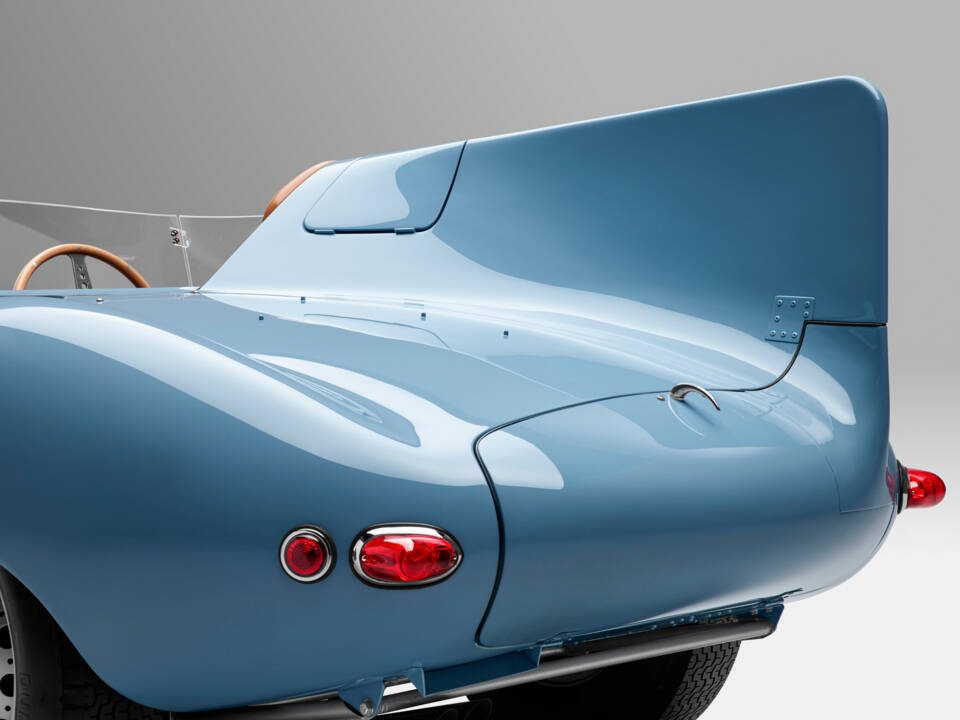 Imagen 10/31 de Jaguar D-Type (2019)